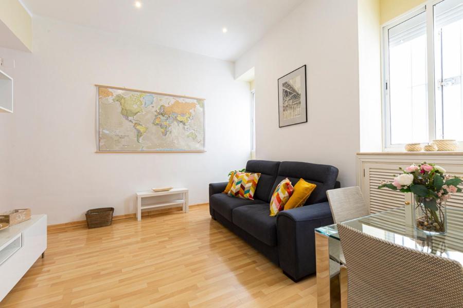 Homefeel Museo Seville Ngoại thất bức ảnh